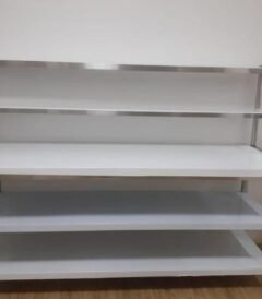 ual meja stainless steel untuk restoran hotel