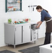 Meja Laboratorium 2 pintu 3 laci Stainless