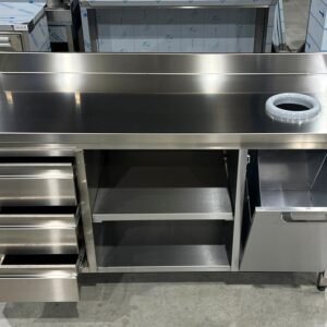 kitchen stainless working table