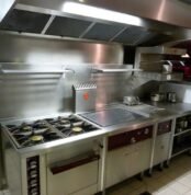 penghisap asap dapur untuk dapur mbg