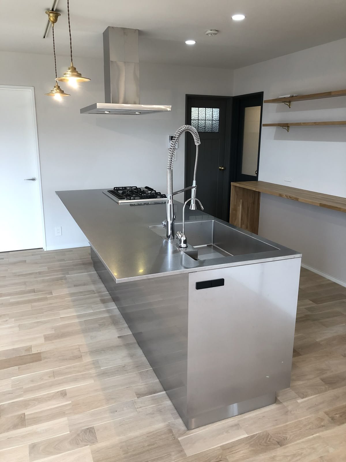 Meja Stainless Steel Custom Untuk Dapur Rumah Modern Meja Stainless Steel Custom Untuk Dapur Rumah Modern