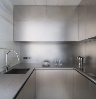 Kitchen Set Stainless Steel Minimalis Untuk Apartemen